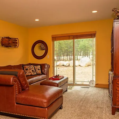5-Star Luxury Tahoe Cabin! Great Location! Pool Table!Darts! Poker! Ping Pong! Games! South Lake Tahoe Exterior photo